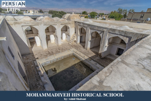 Bandar-Lengeh-Mohammadiyeh-historical-school10