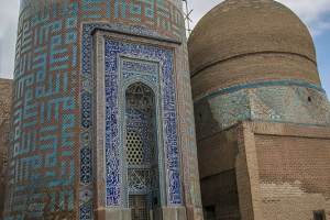 Sheikh-Safi-Al-din-Khangah-and-Shrine-4