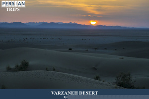 Varzaneh-desert1
