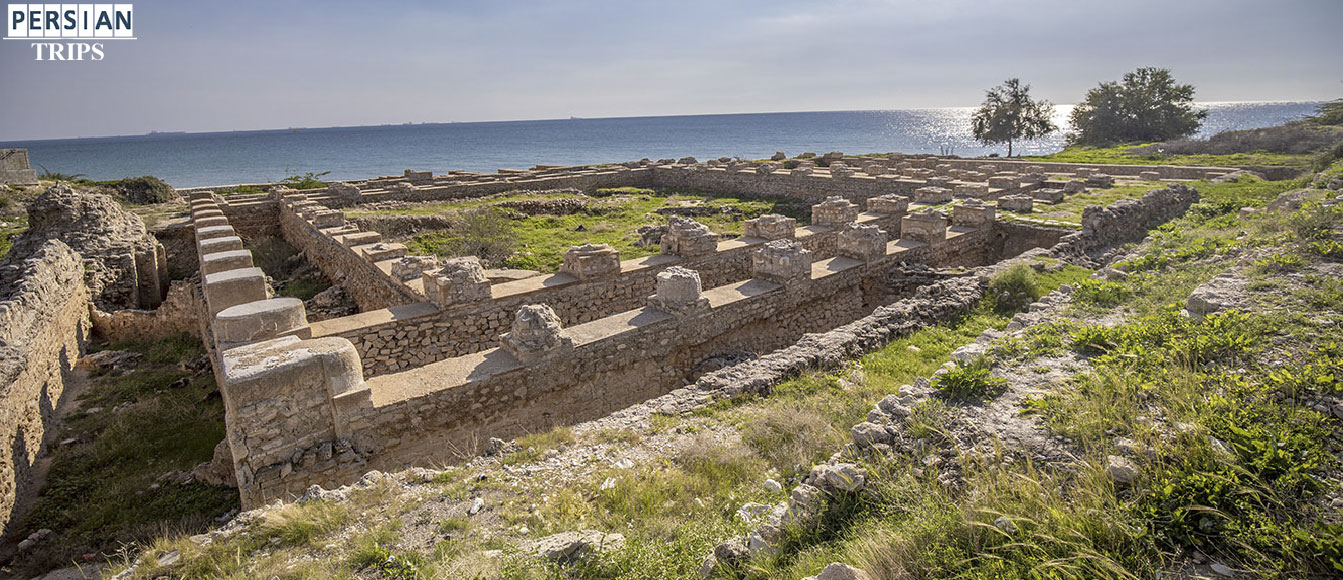 Siraf grand mosque in Bushehr