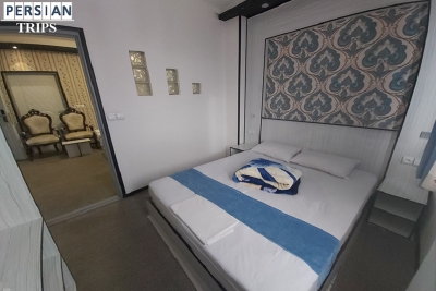 Royal Connecting Room