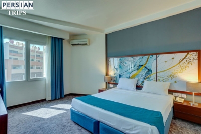 Royal Triple Suite
