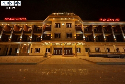 Bozorg Hotel 