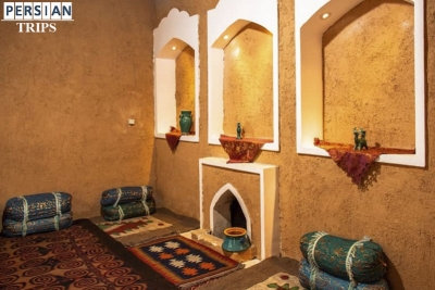 Sandogh khaneh room