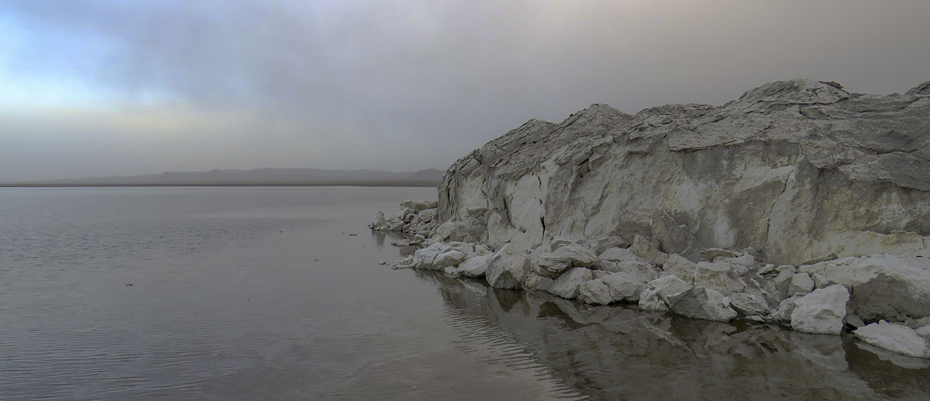 media/plg_solidres_experience/images/23da6eee3d452c3c3ea8e61068369229/Qom/Reflectionofnaturesmirror/slide/Hoz-e-Soltan-salt-lake1.jpg