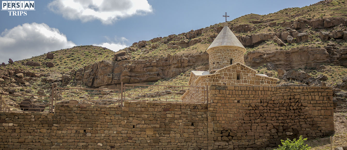media/plg_solidres_experience/images/23da6eee3d452c3c3ea8e61068369229/azarbaijansharghi/Worshipingintheheartofnature/slide/choopan-chapel.jpg