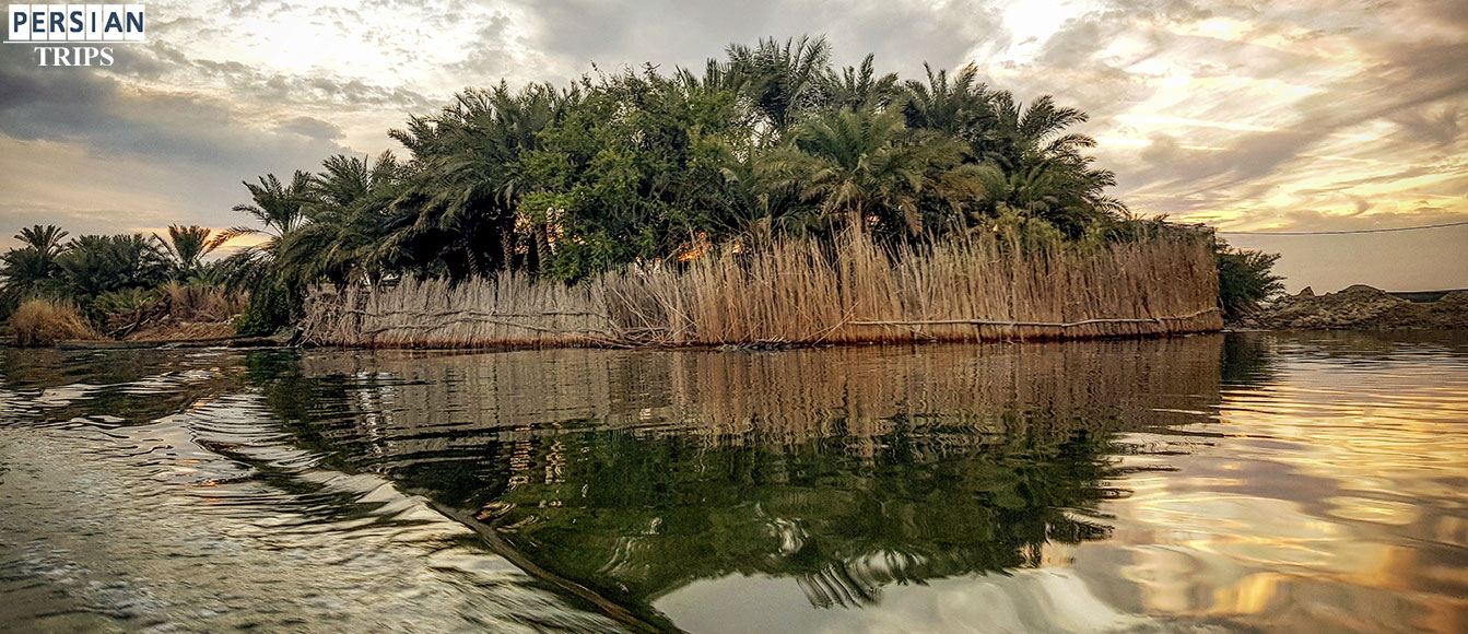 media/plg_solidres_experience/images/23da6eee3d452c3c3ea8e61068369229/khuzestan/TraveltoIransVeniz/slide/shadegan2.jpg