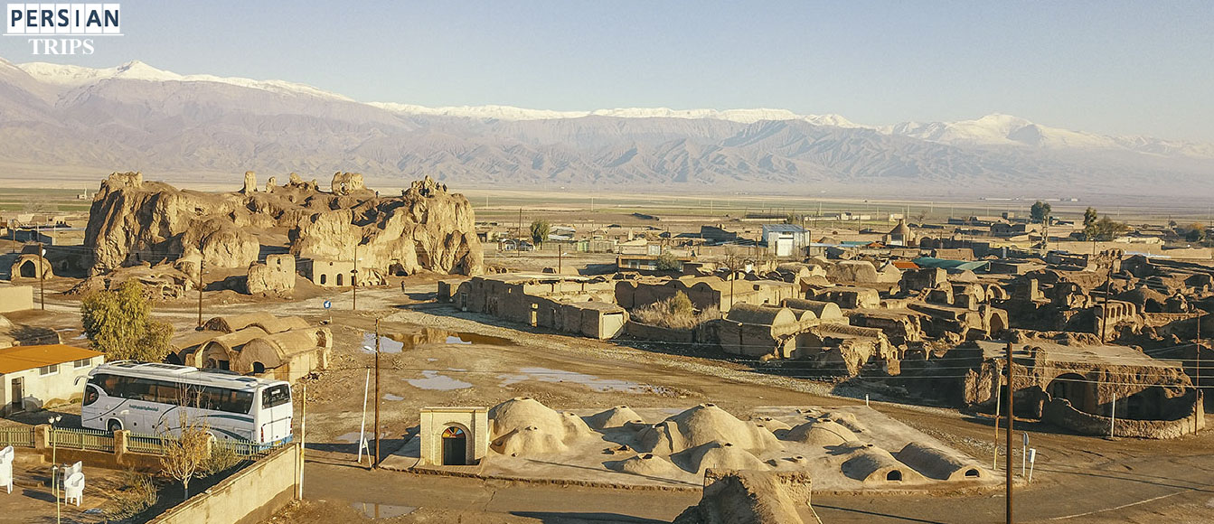 media/plg_solidres_experience/images/23da6eee3d452c3c3ea8e61068369229/semnan/Thelandofmysticism/slide/roostaye-padeh.jpg